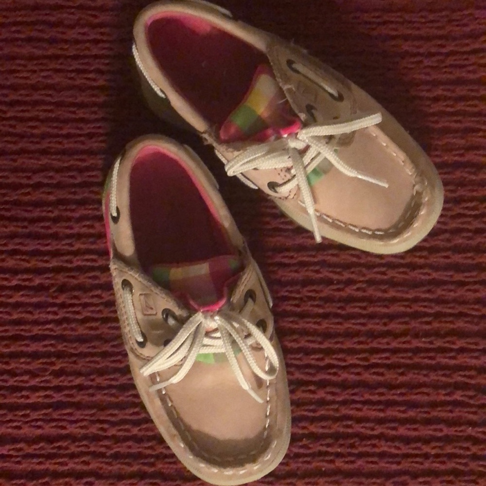Sperry boat shoes